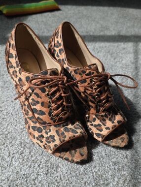 FSJ Leopard Print Lace-Up Peep Toe Heels - Brown & Black